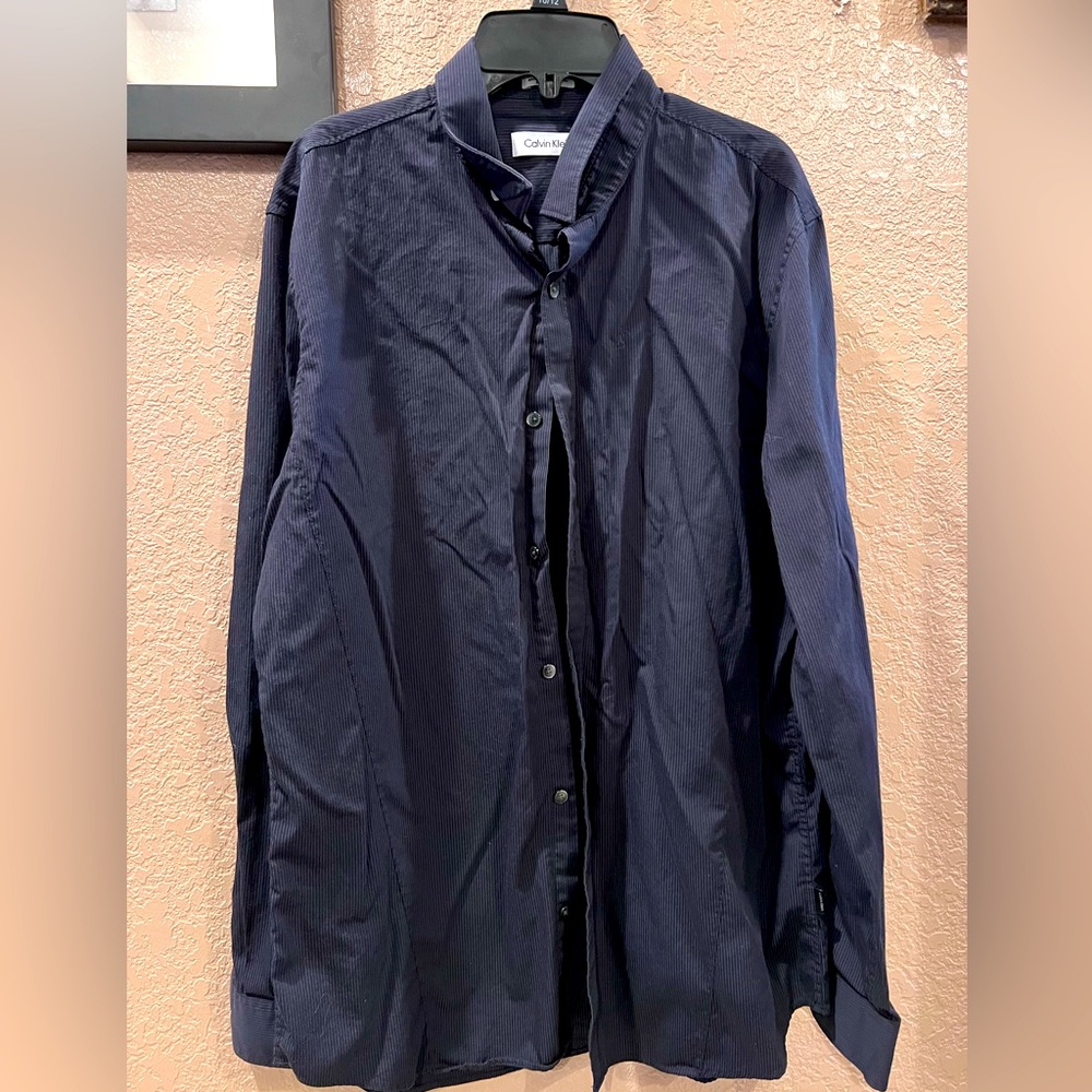 Calvin Klein Blue Long-sleeved button-down shirt